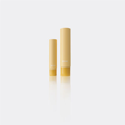 GR920 The hose can be pressed to hold facial cleanser and lotion